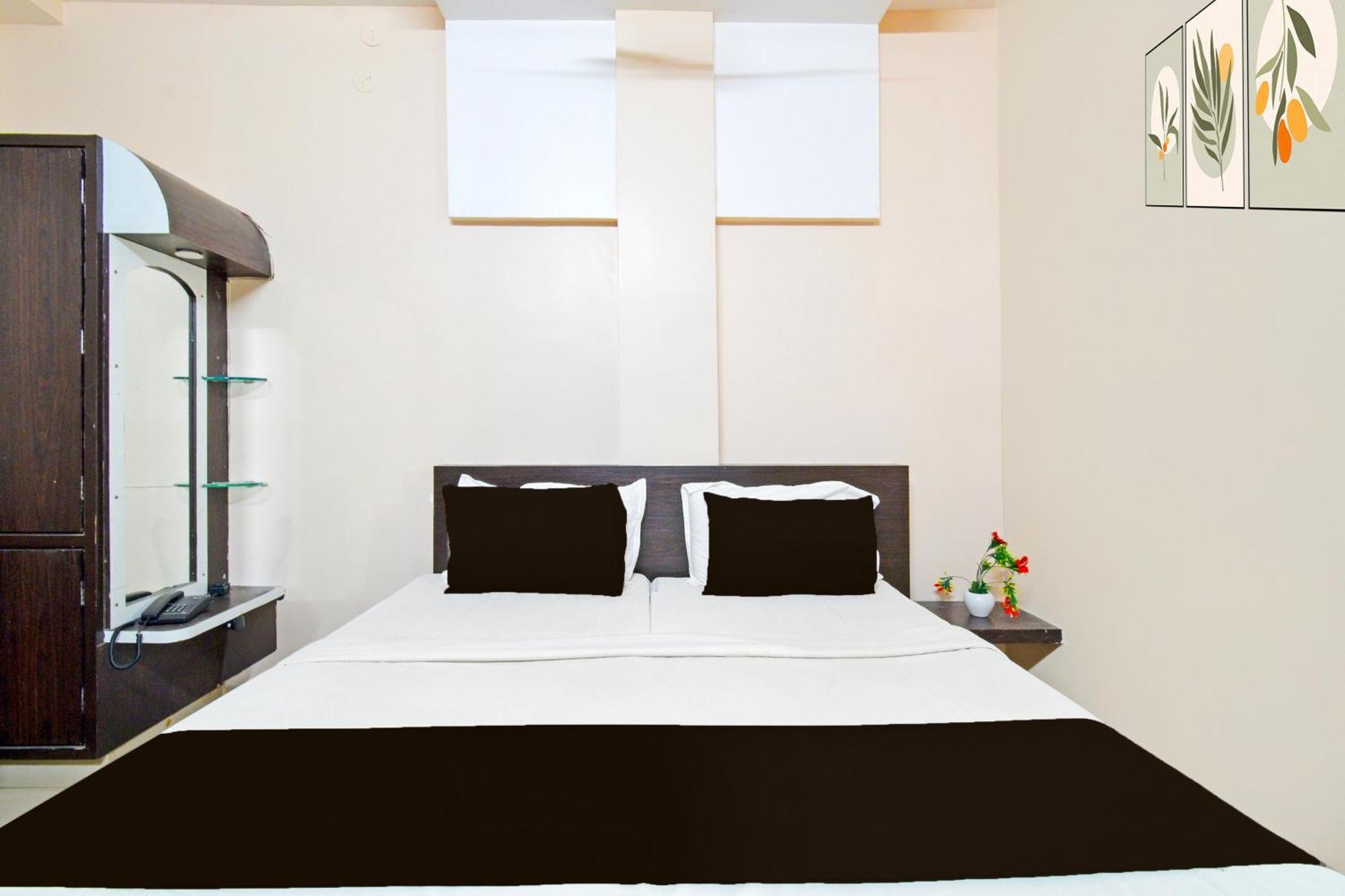 Super Hotel O Kurnool Near Kurnool Medical College Екстер'єр фото