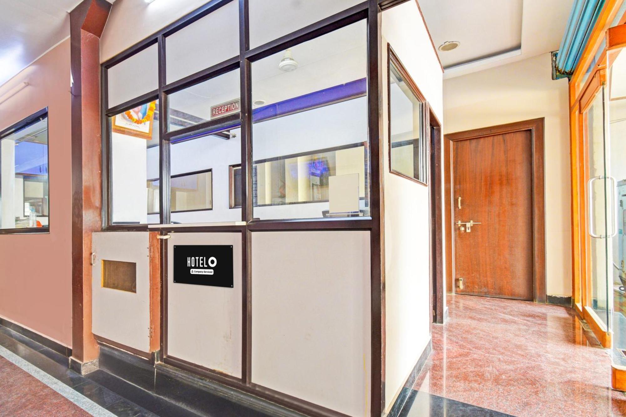 Super Hotel O Kurnool Near Kurnool Medical College Екстер'єр фото