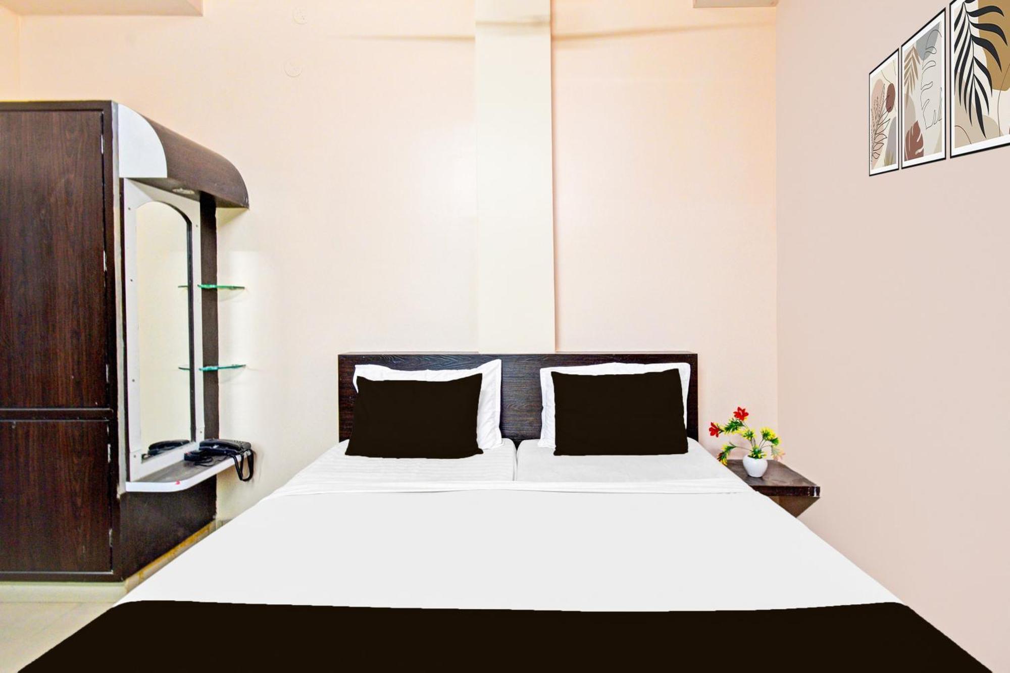 Super Hotel O Kurnool Near Kurnool Medical College Екстер'єр фото