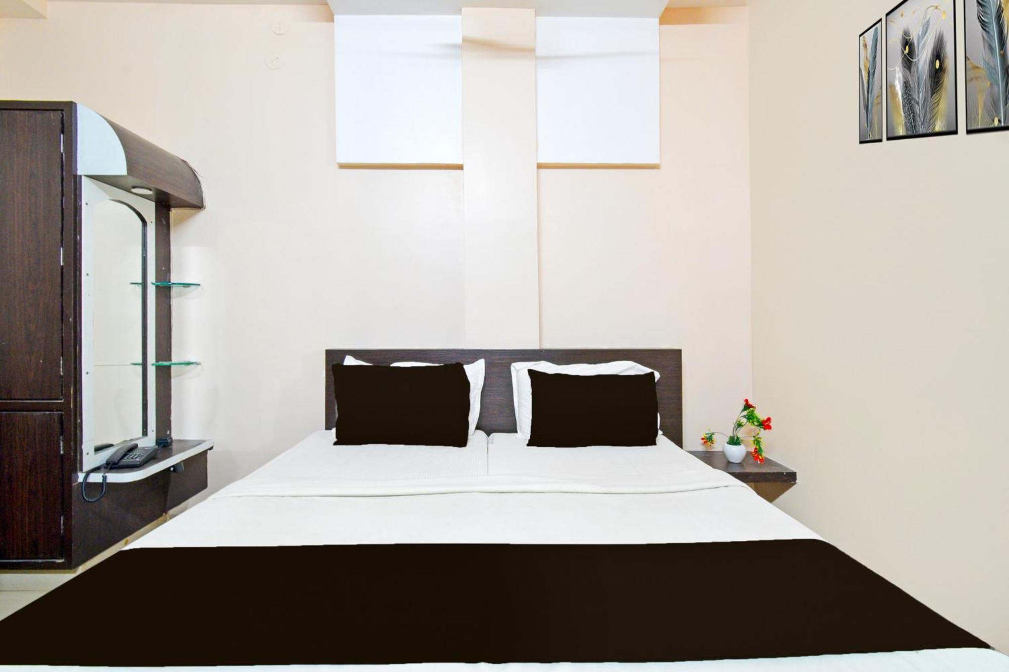 Super Hotel O Kurnool Near Kurnool Medical College Екстер'єр фото